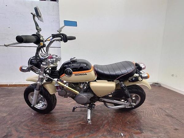 ホンダ モンキー 全国通販、輸送やローン対応も可能!自賠責保険も付いてこの価格! 5