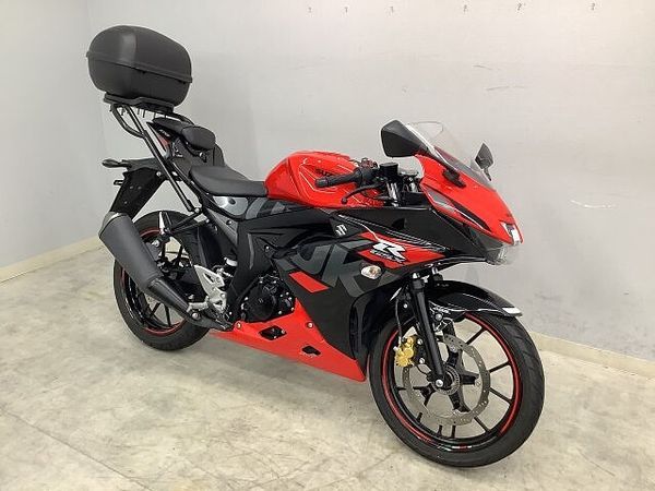 スズキ GSX-R125 【7月限定】GSX-R125 2021年モデル リアボックス装備! 3
