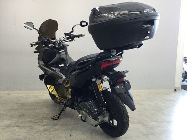 ホンダ ADV150 ADV150 2020年モデル マフラー他カスタム多数! 8