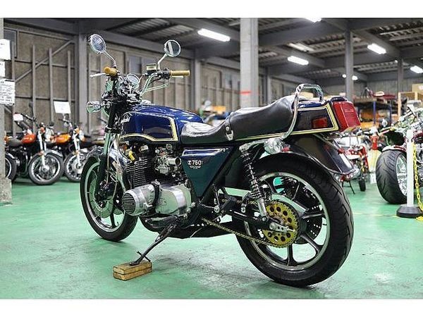 カワサキ Z750FX カスタム多数の非常にカッコイイZ750DX-1入庫致しました!希少なD3モデルが入庫です! 6