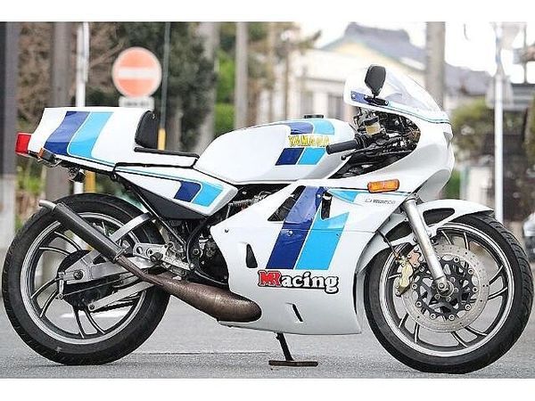 ヤマハ RZ350 RZ250のエンジンは350!フルカスタム!カフェレーサー仕様です。当時物パーツごっそり! 1