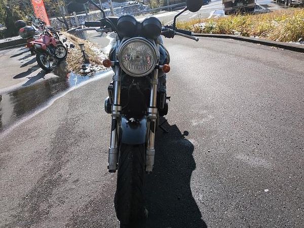 ホンダ CB400スーパーフォア スタンダードネイキッドスーパーフォア。キッチリ走って乗りやすいお勧めバイクです。 3