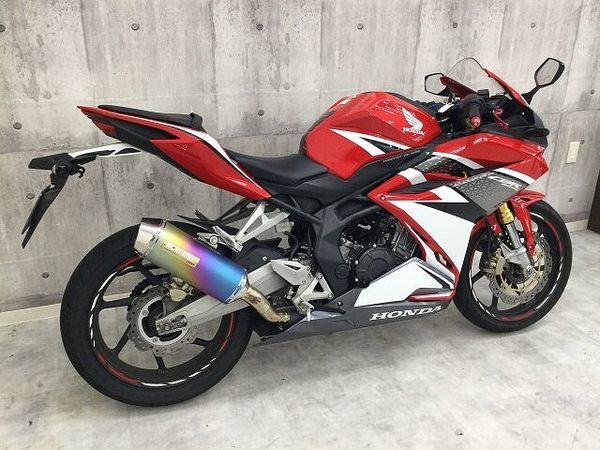 ホンダ CBR250RR (MC51) 【バイク王認定中古車】CBR250RR 2017年モデル モリワキマフラー バーエンド 社 4