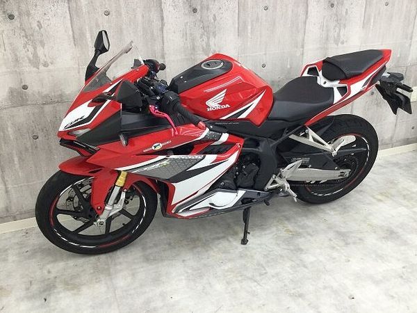ホンダ CBR250RR (MC51) 【バイク王認定中古車】CBR250RR 2017年モデル モリワキマフラー バーエンド 社 7