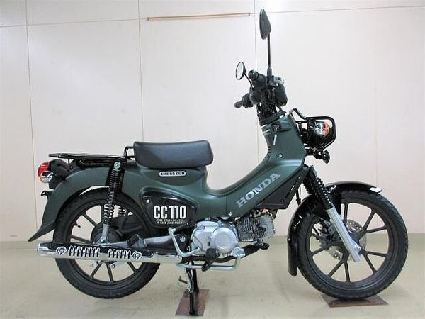 ホンダ クロスカブ110 店頭現車無し、要取り寄せ車両。ABS・Fディスクブレーキ・デジタルメーターを標準装備♪ 1