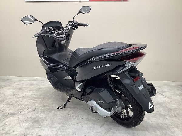 ホンダ PCX125 PCX 2018年モデル・JF81型・低走行・シートカバーカスタム車両!! 5