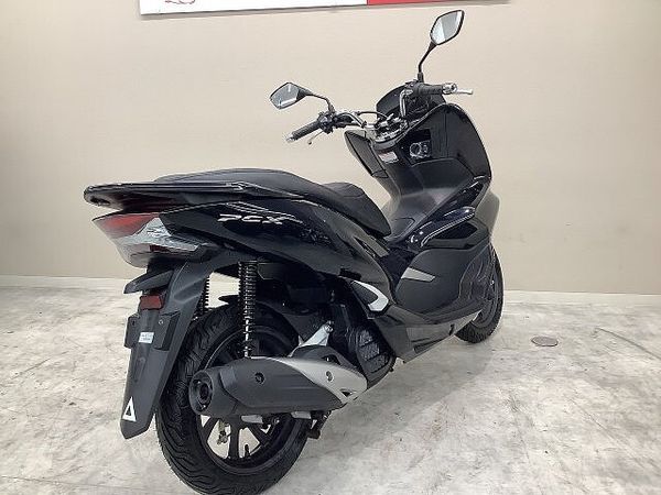 ホンダ PCX125 PCX 2018年モデル・JF81型・低走行・シートカバーカスタム車両!! 6