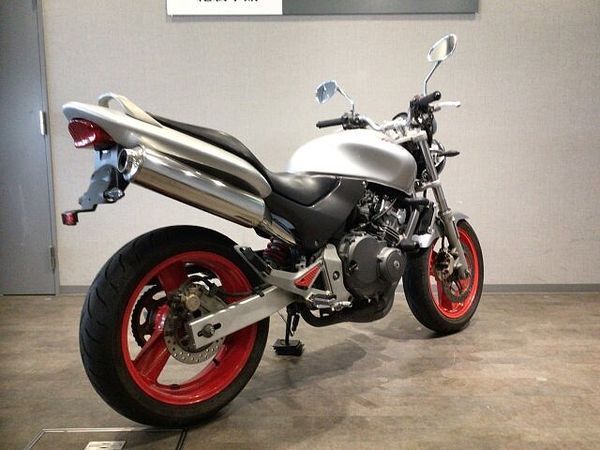 ホンダ ホーネット250 ホーネット250 MC31型2000年モデル エンジンスライダー・前後ウインカー等カスタム 4