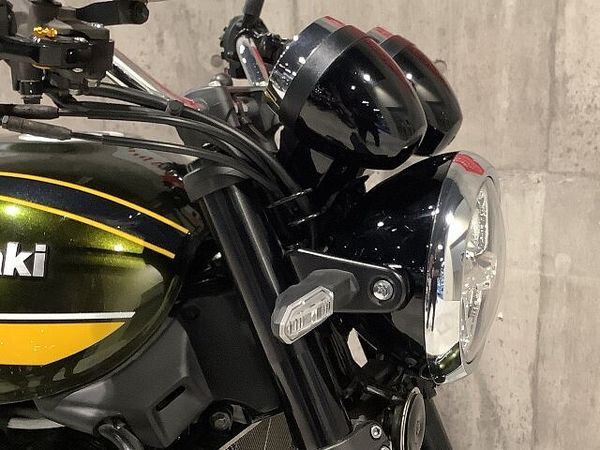 カワサキ Z900RS Z900RS 2020年モデル ワンオーナー USB一口 UKレバーカスタム 9