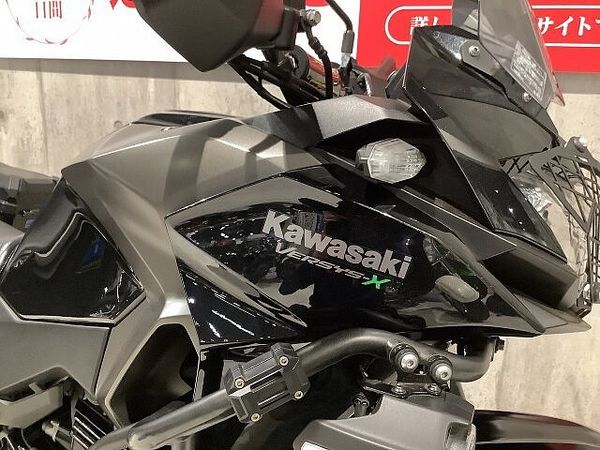 カワサキ VERSYS-X 250 ベルシス-X250 2018年モデル フルパニア エンジンガード フォグランプ装備!! 8