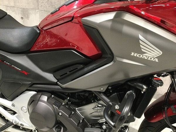 ホンダ NC750X タイプLD NC750X DCT ワンオーナー ドラレコ USB エンジンガード装備 10