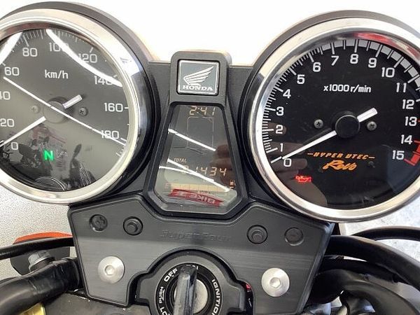 ホンダ CB400スーパーフォア CB400 SUPER FOUR HYPER VTEC Revo NC42型 2016年モ 8