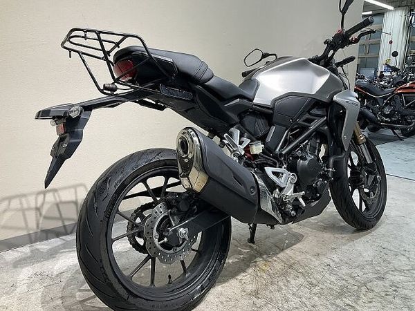 ホンダ CB250R CB250R◆2019年モデル!ワンオーナー◆前後ドライブレコーダー◆リアキャリア◆ショー 7