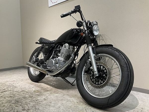 ヤマハ SR400 SR400◆2021年インジェクションモデル◆ボバーカスタム◆ペイトンプレイス 製サイレン 3