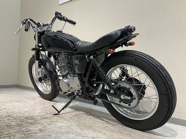ヤマハ SR400 SR400◆2021年インジェクションモデル◆ボバーカスタム◆ペイトンプレイス 製サイレン 6
