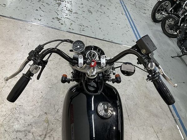 ヤマハ SR400 SR400◆2021年インジェクションモデル◆ボバーカスタム◆ペイトンプレイス 製サイレン 10