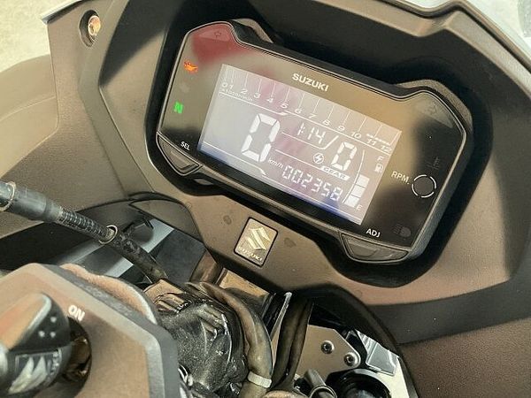 スズキ GSX250R GSX250R【マルチバー・USBソケット】!! 9