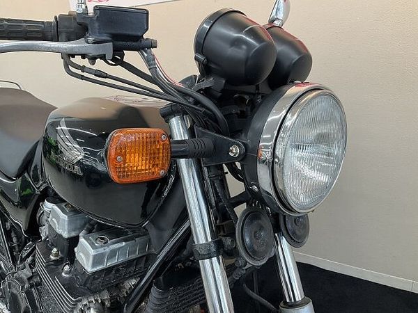 ホンダ CB750 CB750【空冷大型ネイキッド】 10