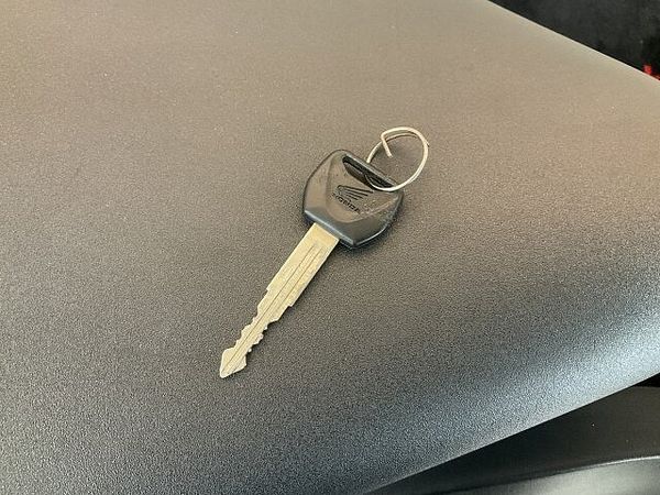 ホンダ レブル 250 レブル250【USBソケット・ツールバッグ】 9