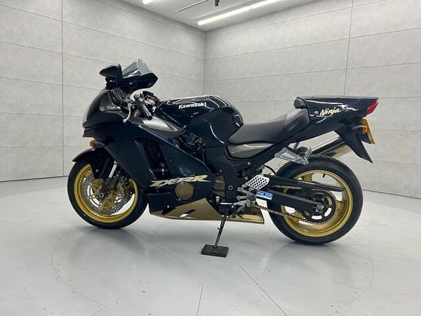 カワサキ ZX-12R 6