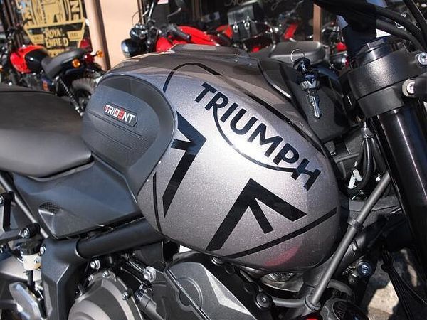 トライアンフ TRIDENT 660 スプリングセール!! 8