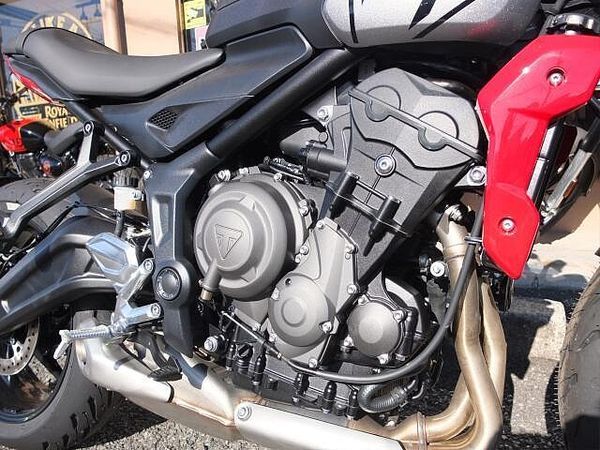 トライアンフ TRIDENT 660 スプリングセール!! 10