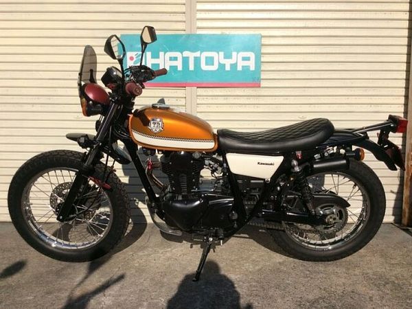 カワサキ 250TR 4