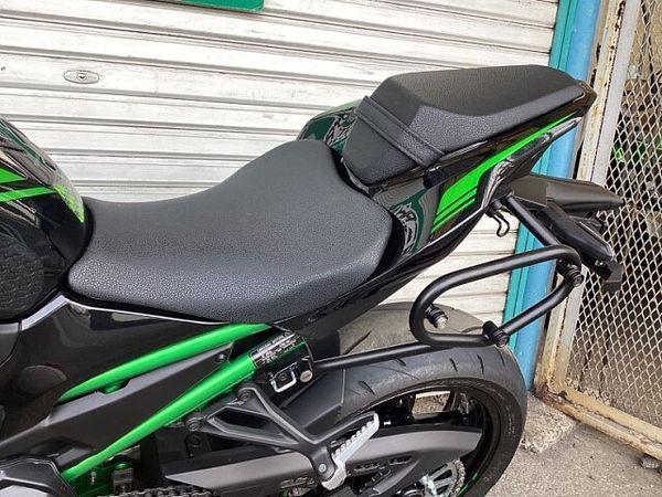 カワサキ Z900 6
