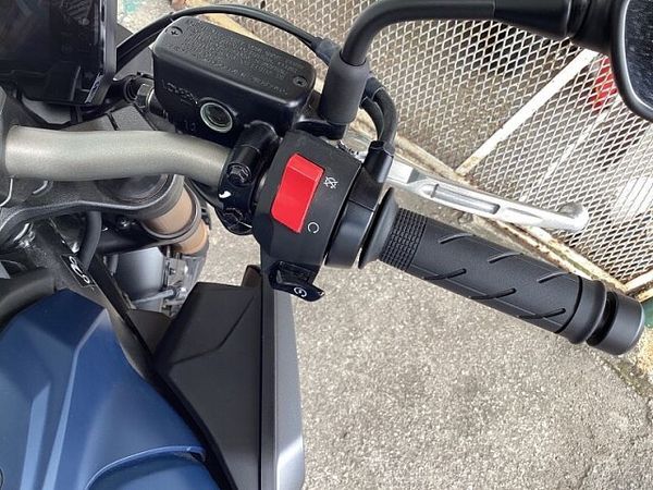 ホンダ CB650R 10