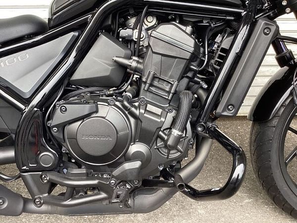 ホンダ レブル1100 3