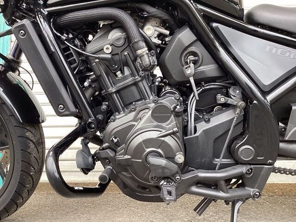 ホンダ レブル1100 4