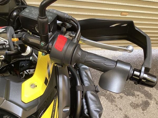 スズキ Vストローム250 9
