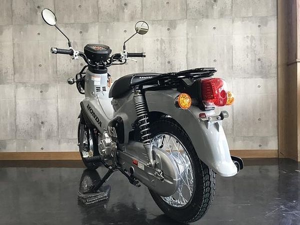 ホンダ クロスカブ50 店頭現車無し、要取り寄せ車両。6月入荷枠、予約開始! 4