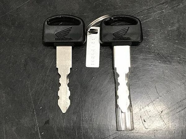 ホンダ クロスカブ50 店頭現車無し、要取り寄せ車両。6月入荷枠、予約開始! 9