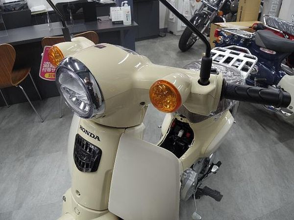 ホンダ スーパーカブ50 在庫有ります。即納出来ます。 6