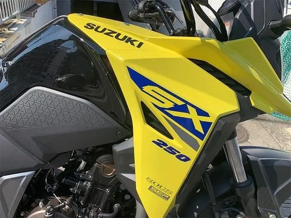 スズキ Vストローム250SX 支払総額609030円(自賠責1年付・整備付・多摩、八王子登録・店頭お渡し)価格 10