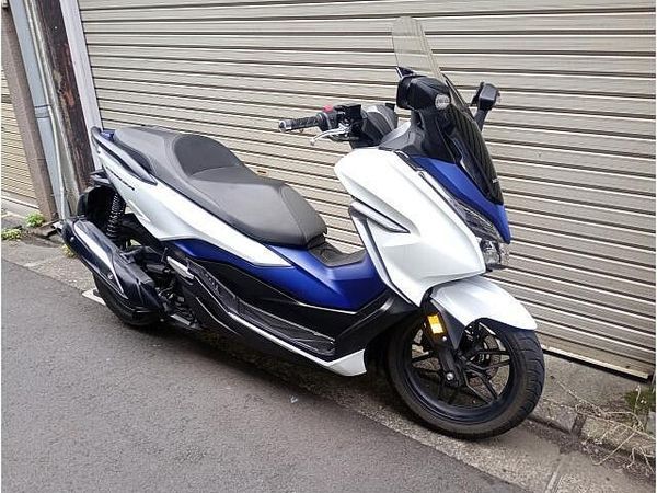 ホンダ フォルツァ 距離もまずまずまだまだ元気、ホンダが誇るフラッグシップスクーター 2