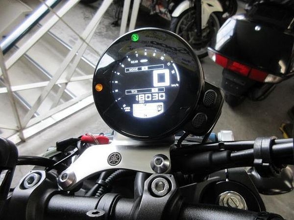 ヤマハ XSR900 ご来店日時(3日先まで)が確定していれば無料にて取り置きさせていただきます。 4