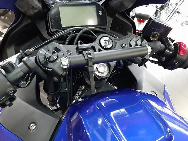 ヤマハ YZF-R25 YZF-R25 6