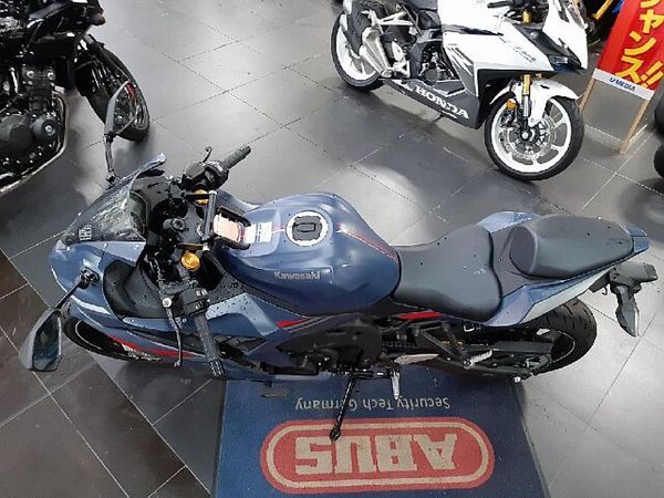カワサキ ZX-25R ZX-25R SE 9