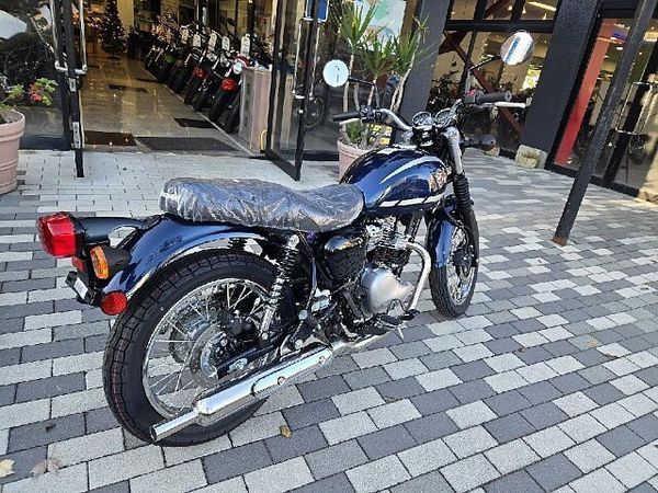 カワサキ W230 【新車在庫あり】即納可能です! W230 3