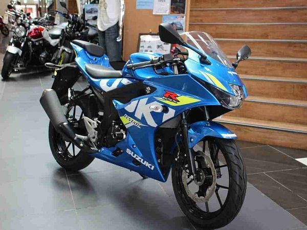 スズキ GSX-R125 GSX-R125ABS 2