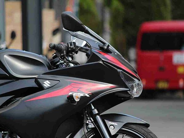 スズキ GSX-R125 GSX-R125ABS 2