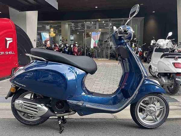 ベスパ Primavera 125 【新車在庫あり】即納可能です! Primavera125 1