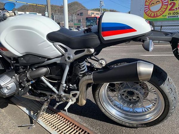 BMW R nineT Racer カスタム多数 9