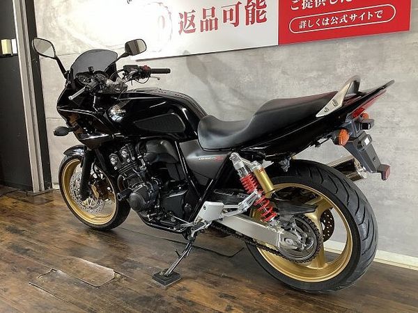 ホンダ CB400スーパーボルドール CB400スーパーボルドール 2011年モデル エンジンスライダー グリップヒーター ギア 5