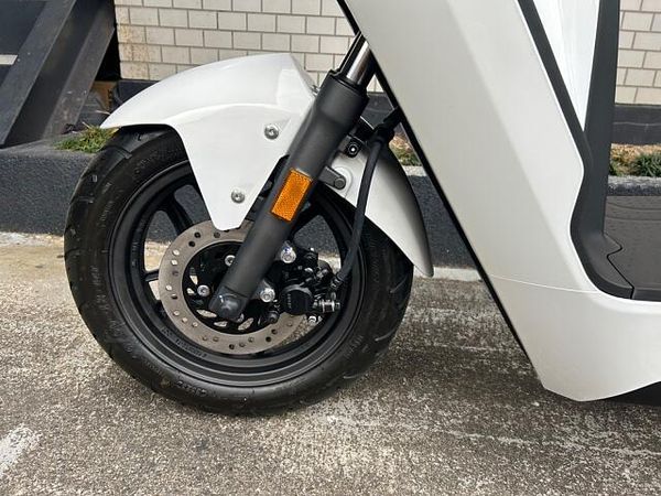 ホンダ EM1e 9