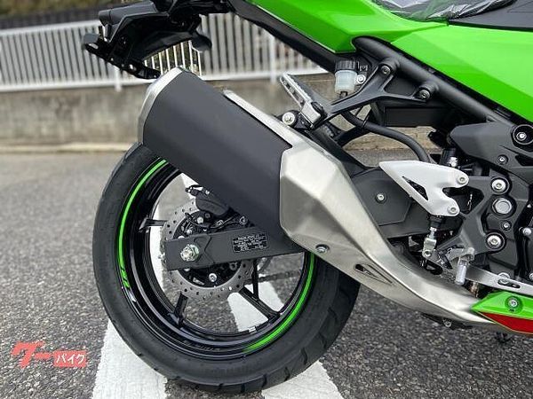 カワサキ ニンジャ 250 新車をご購入いただいたお客様に3万円の用品クーポンをプレゼント! 8