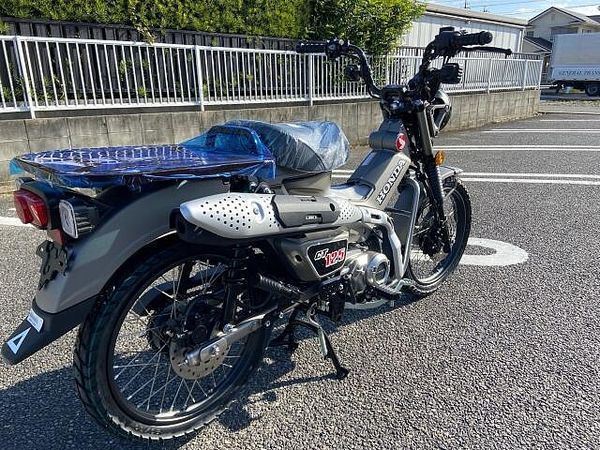 ホンダ CT125 ハンターカブ 6