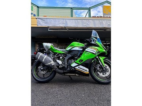 カワサキ ZX-4RR 店頭現車無し、要取り寄せ車両。即納できますよ!! 1